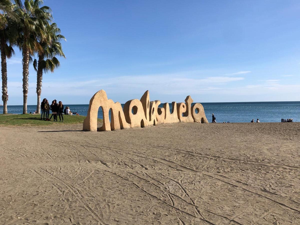 Luminoso y coqueto apartamento con jardín Málaga Exterior foto
